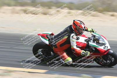 media/May-05-2025-Moto Forza (Mon) [[3c1838c5e5]]/1-A Group/Session 2 (Turn 7 Inside)/